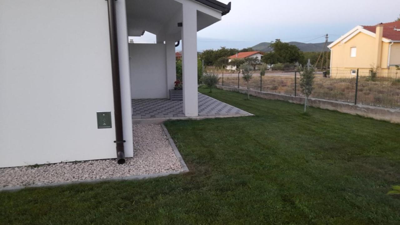 Apartment Kravica Liyubuşka Dış mekan fotoğraf
