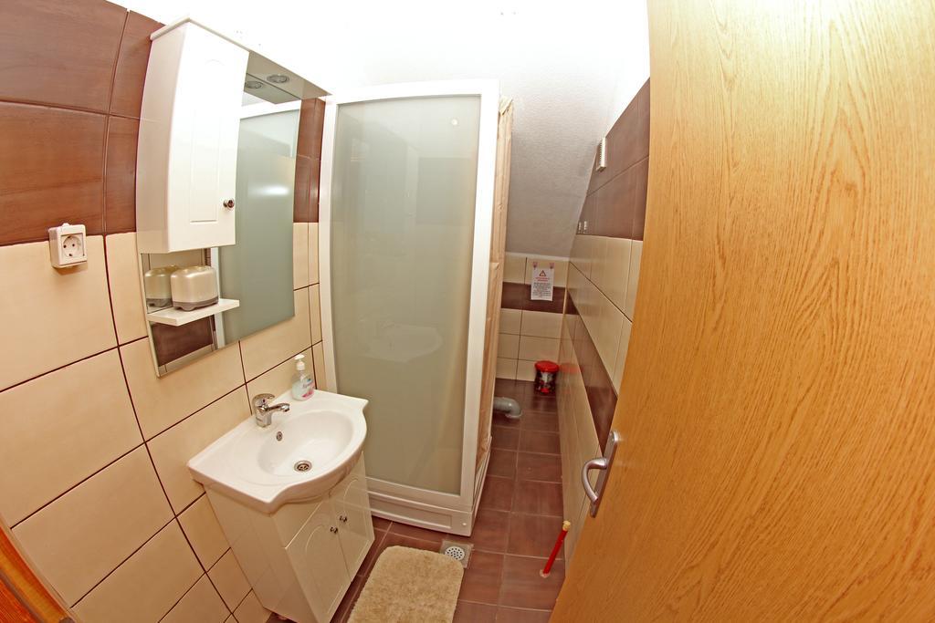Apartment Kravica Liyubuşka Dış mekan fotoğraf