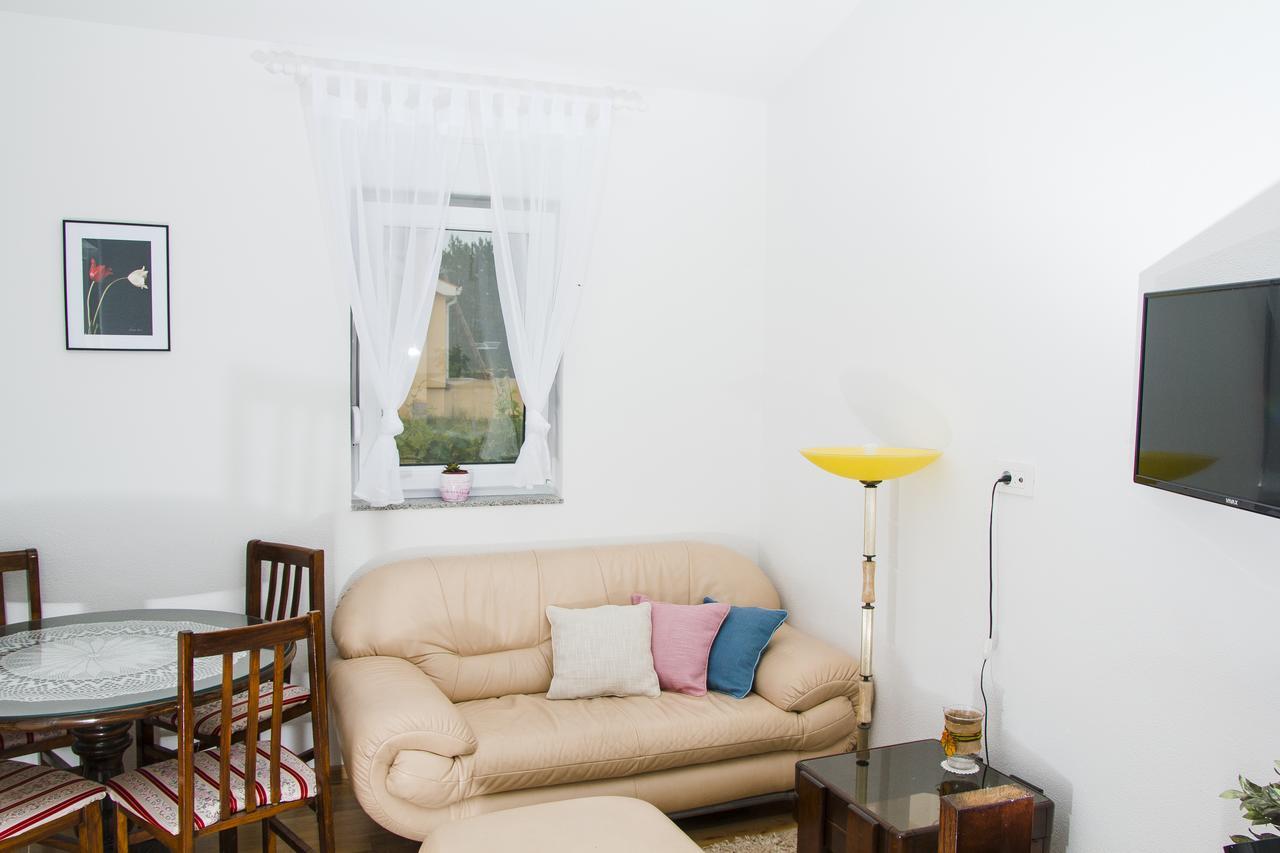Apartment Kravica Liyubuşka Dış mekan fotoğraf